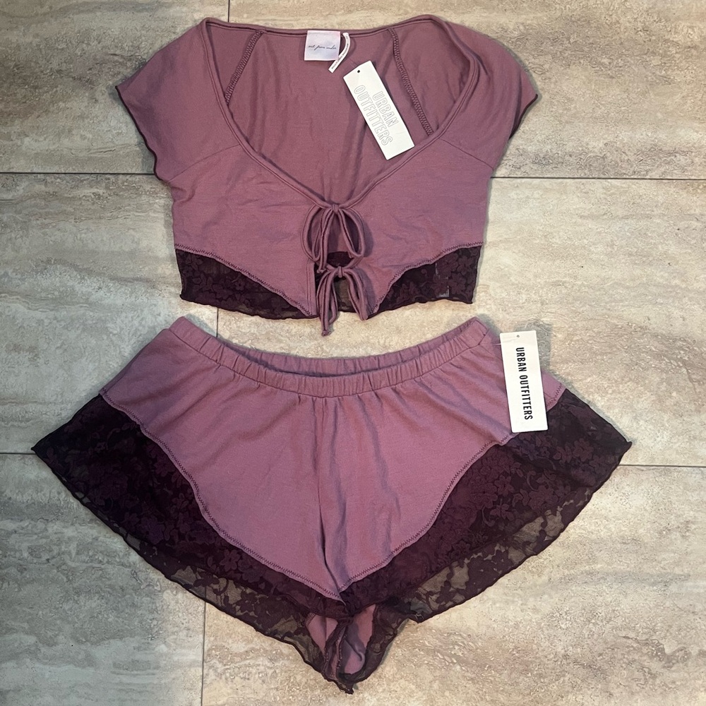 URBAN OUTFITTERS lounge set